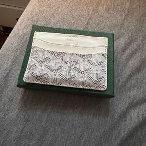 Goyard White and Gray Card Holder